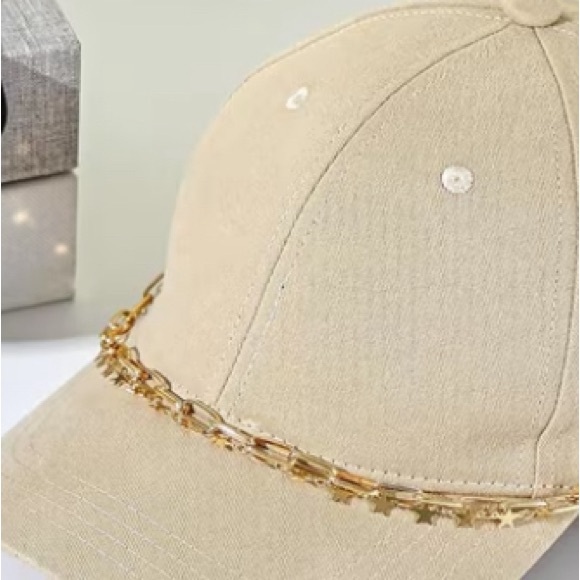Accessories - Hat Chain!